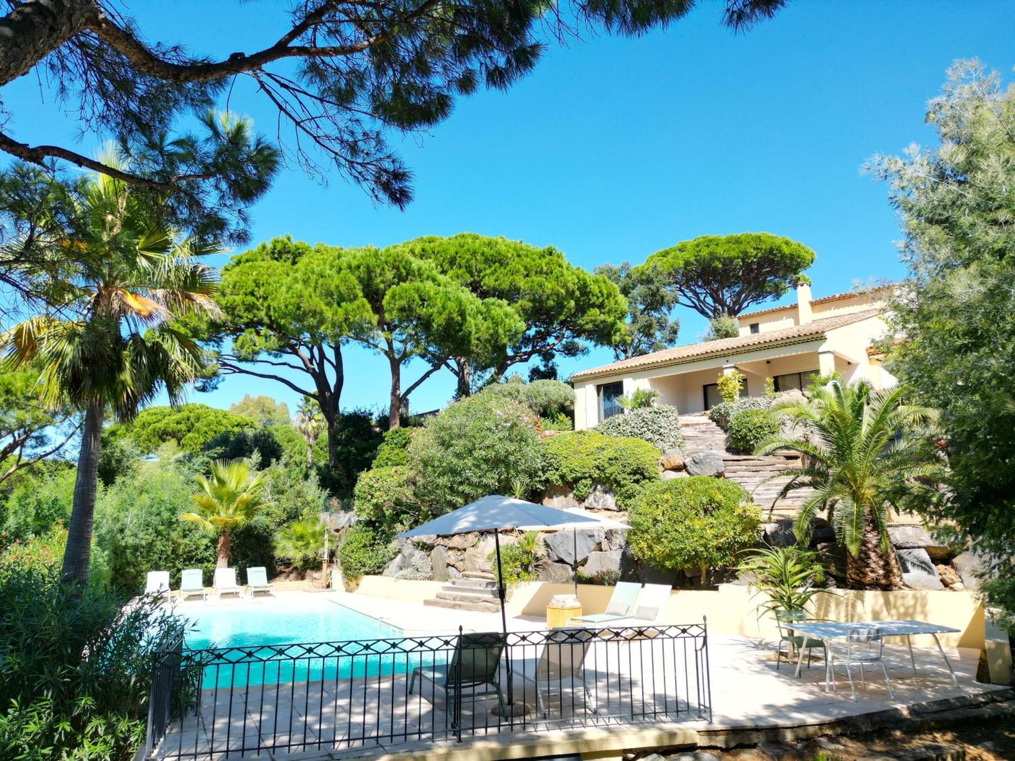 Villa Boca A Gigaro - Avec Vue Et Piscine Chauffee 拉克鲁瓦瓦尔梅 外观 照片