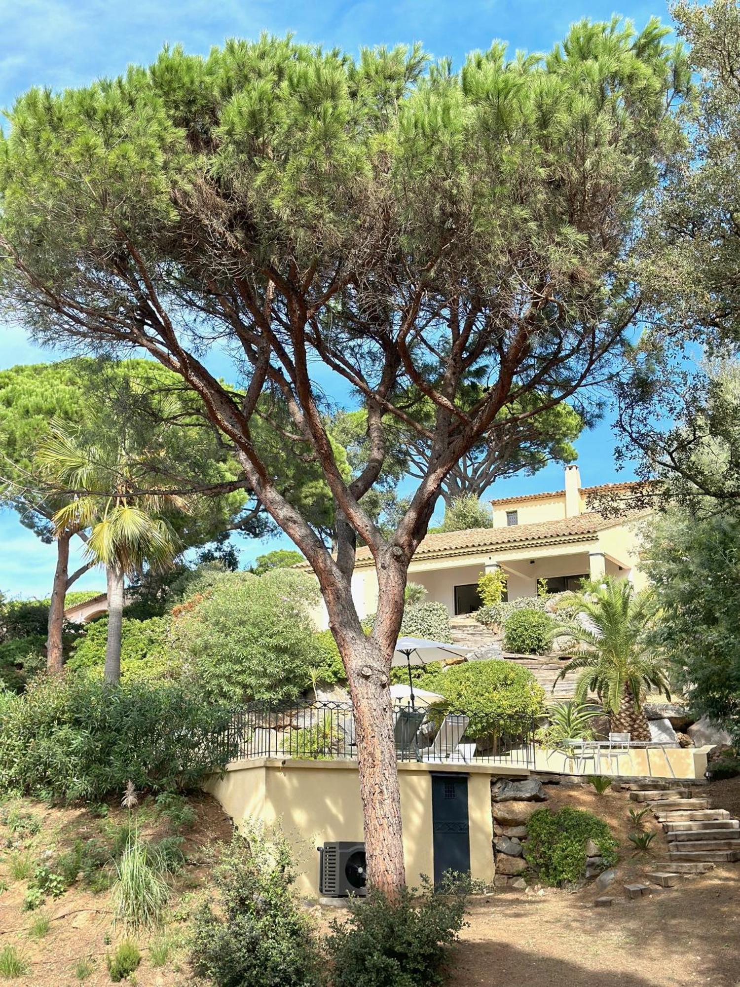 Villa Boca A Gigaro - Avec Vue Et Piscine Chauffee 拉克鲁瓦瓦尔梅 外观 照片